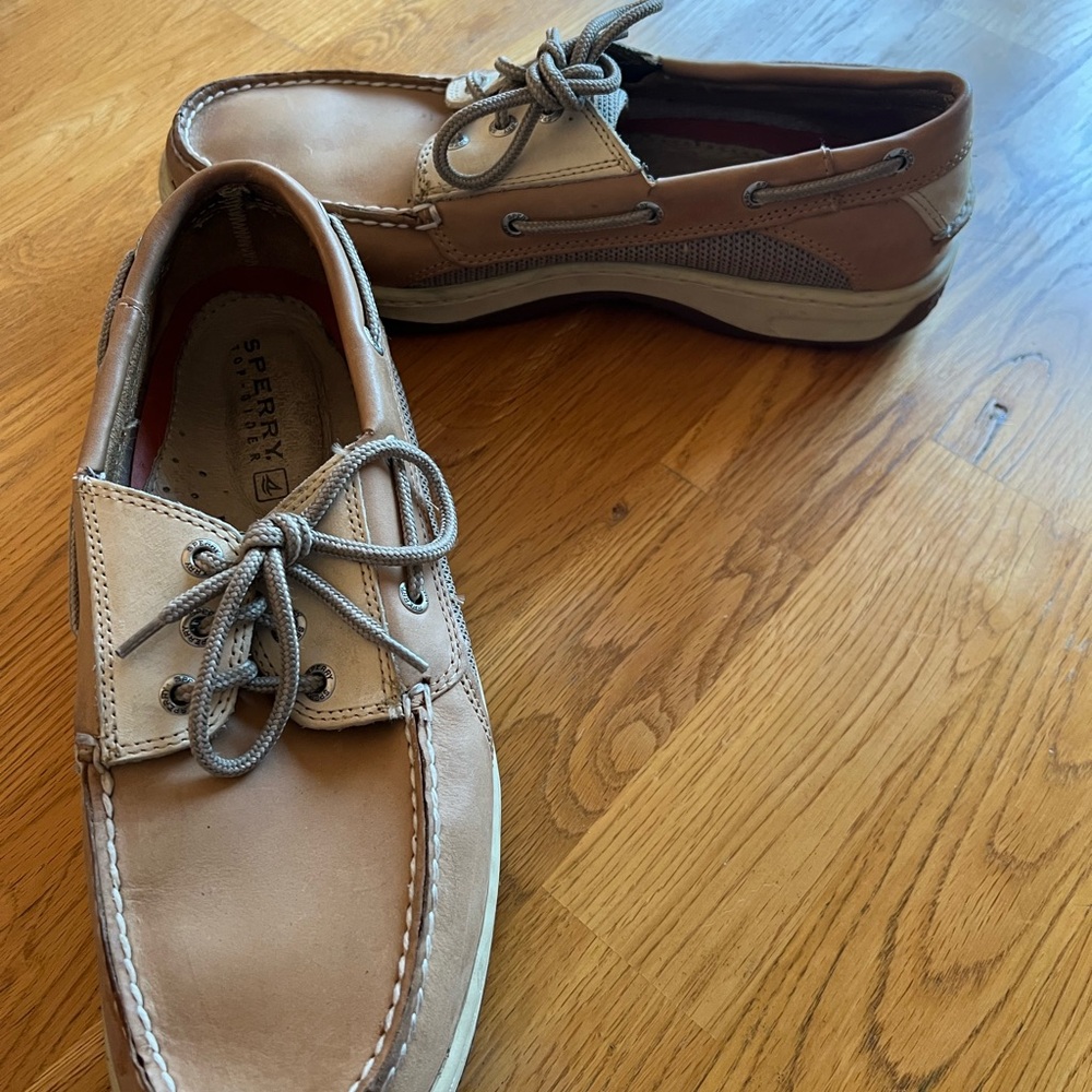 Sperry Tan Leather Boat Shoes